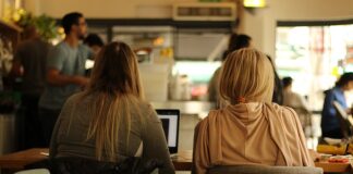 czy studia wliczają się do emerytury