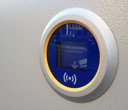 Czy w telefonie mogę mieć cały czas włączone NFC? Czy w telefonie mogę mieć cały czas włączone NFC?