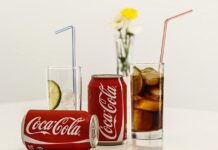 Czy soda niszczy pralkę?