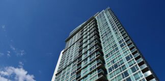 Jak oddzielić się od sąsiada?