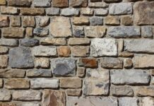 Czy opłaca się budować dom w 2023 roku?