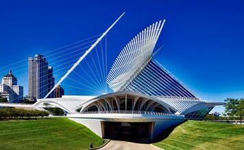 Z jakiego kraju pochodzi firma Milwaukee?