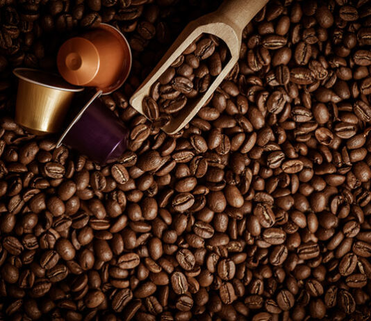 Czy kawa z kapsułki może dorównać espresso z ekspresu kolbowego? kawa Nespresso w kapsułkach